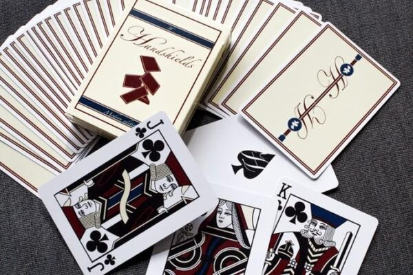 Baraja Handshields, Modern Edition